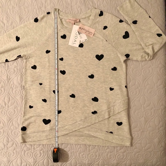 comfy sweatshirt, gray w/black hearts, phi… - Picture 10 of 12